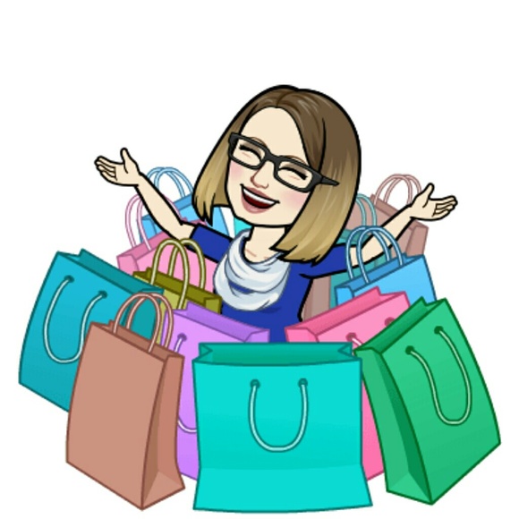 Meet your Posher, Katie - Picture 2 of 4